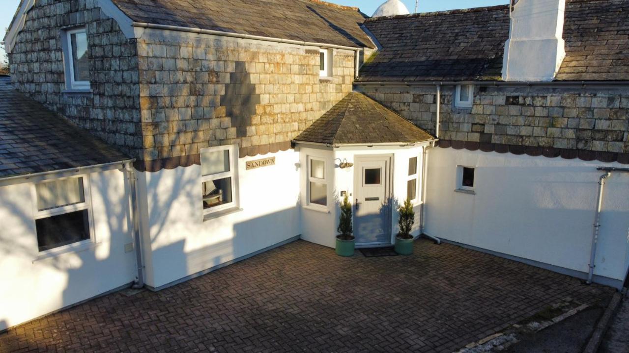 Sandown And Cillia Marys 4 Bedroom 3 Plus 1 Saint Teath Exterior foto