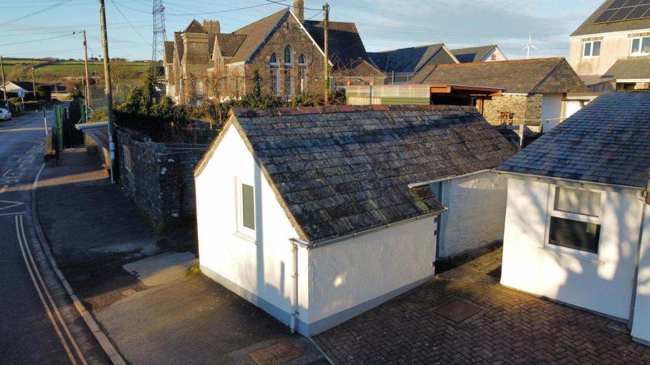 Sandown And Cillia Marys 4 Bedroom 3 Plus 1 Saint Teath Exterior foto